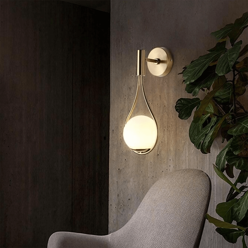 Nordic Loop Wall Light - Gold