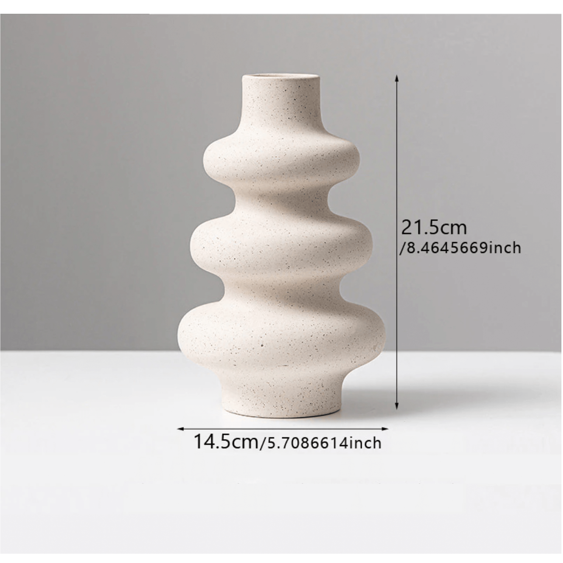 Boho beige vase. Suitable for pampas grass, dried or fresh flowers.