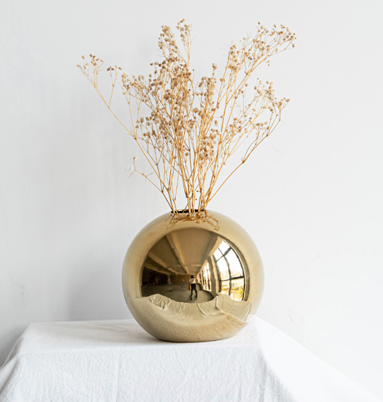 Electroplated Gold Vases - Jasmine and Jade Interiors