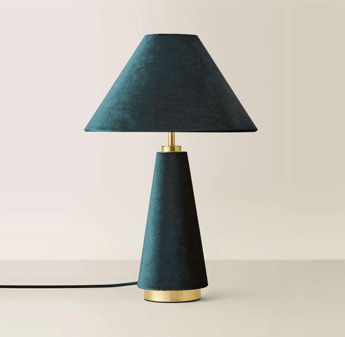 🎬 Lampe de table Venus Velvet - Style Maison de Big Brother – 3 couleurs