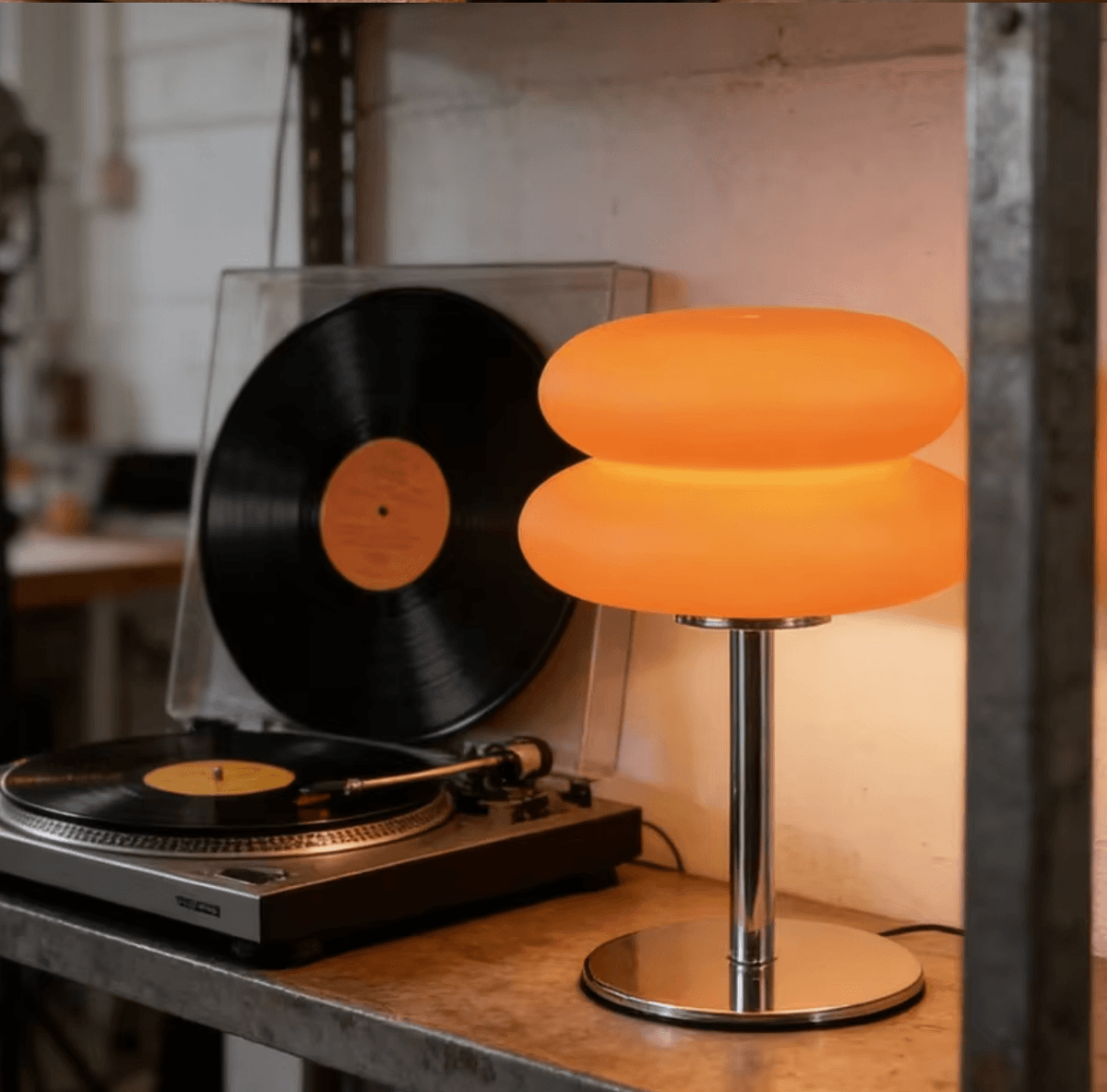 Bauhaus Bubble USB Table Lamp
