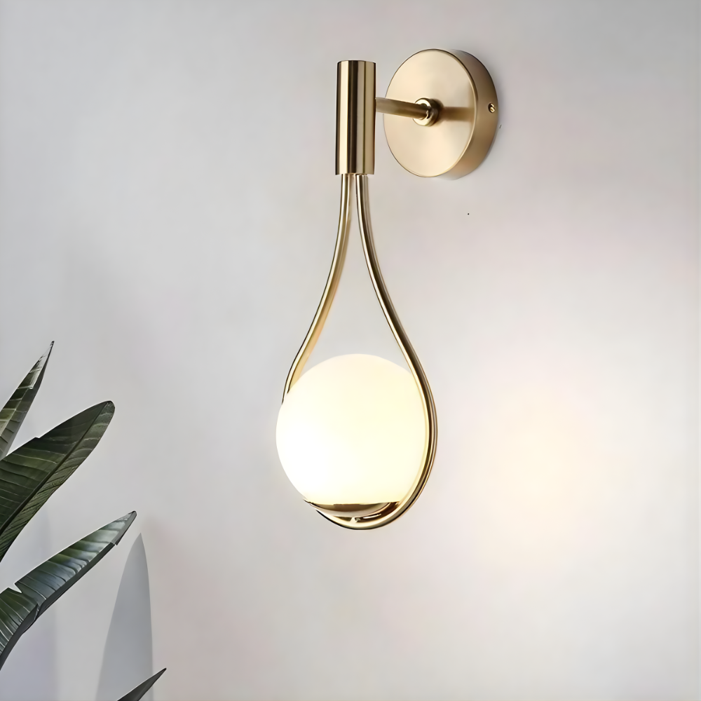Nordic Loop Wall Light - Gold