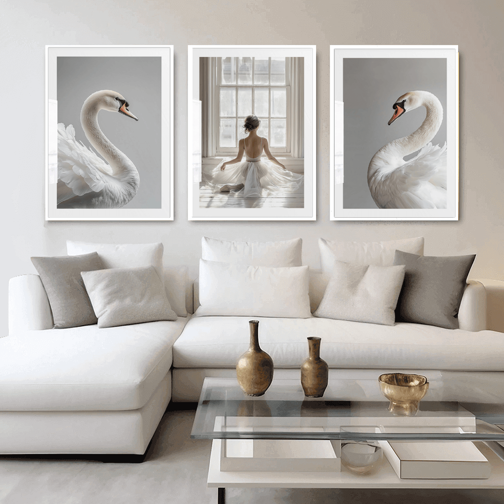 Serene Swan (M) Art Print