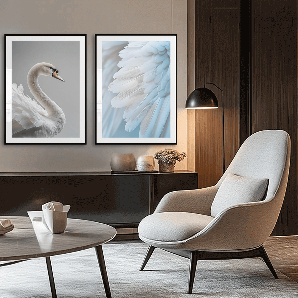 Serene Swan (F) Art Print