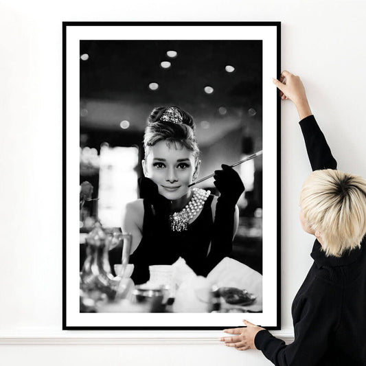Audrey Hepburn, Breakfast at Tiffany's Art Print