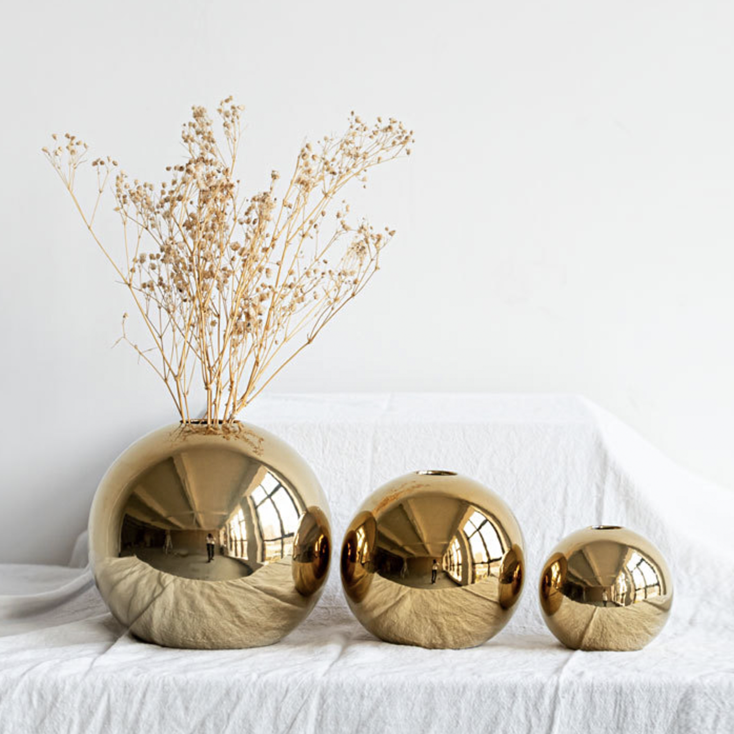 Vases en or galvanisé