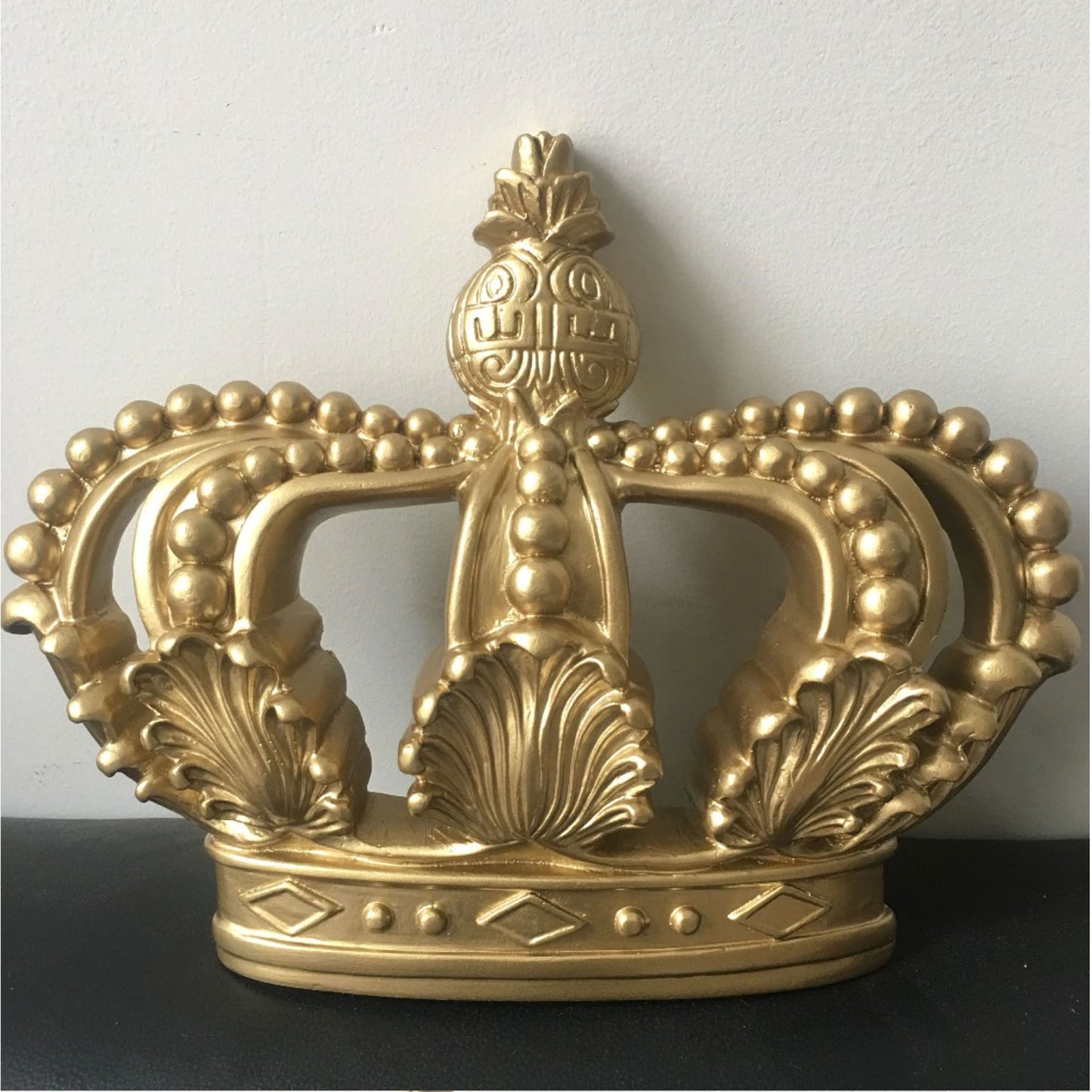 Gold Crown Wandleuchte - 7 Farben