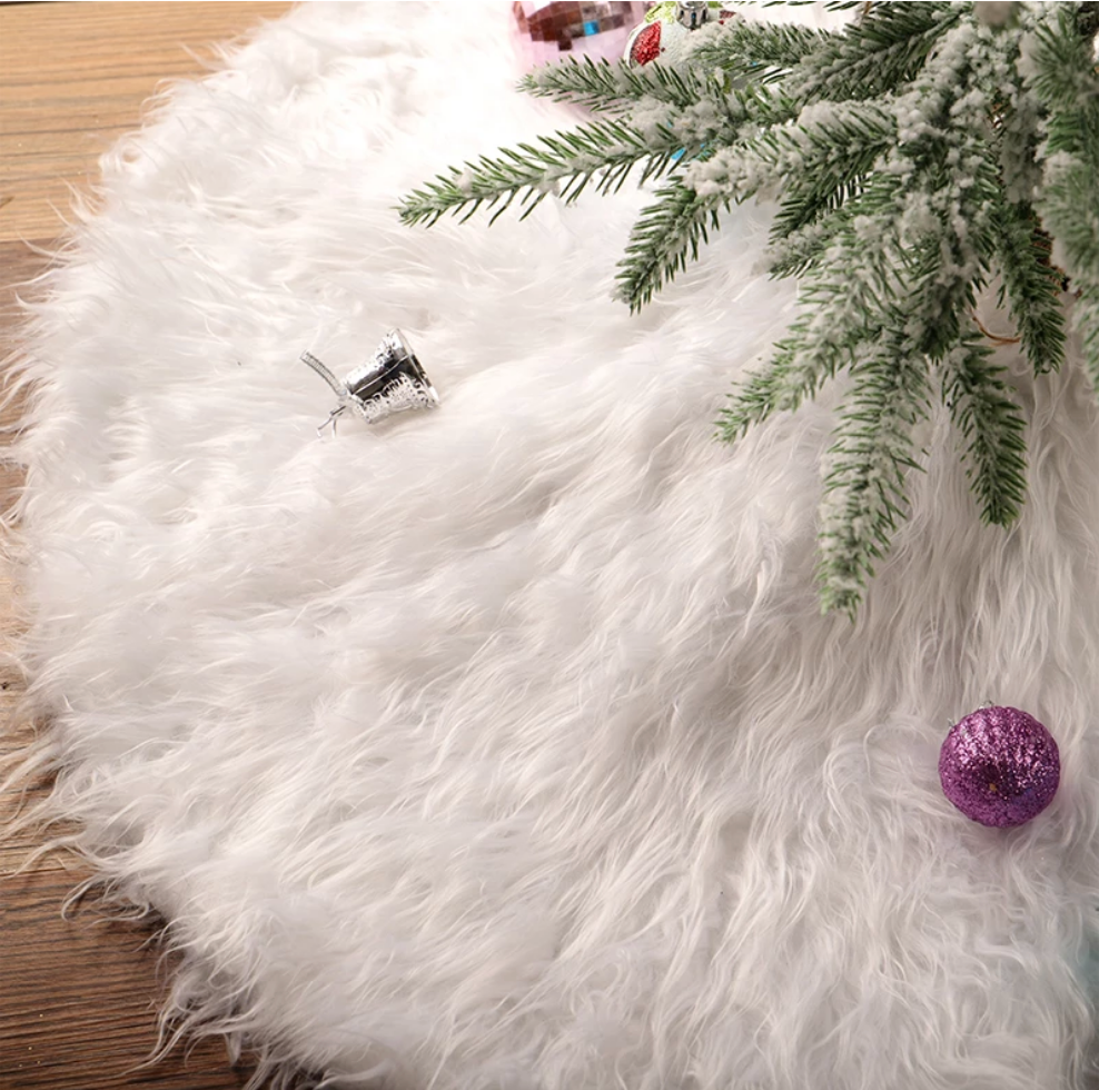 Christmas Tree Skirt - Snow White Faux Fur