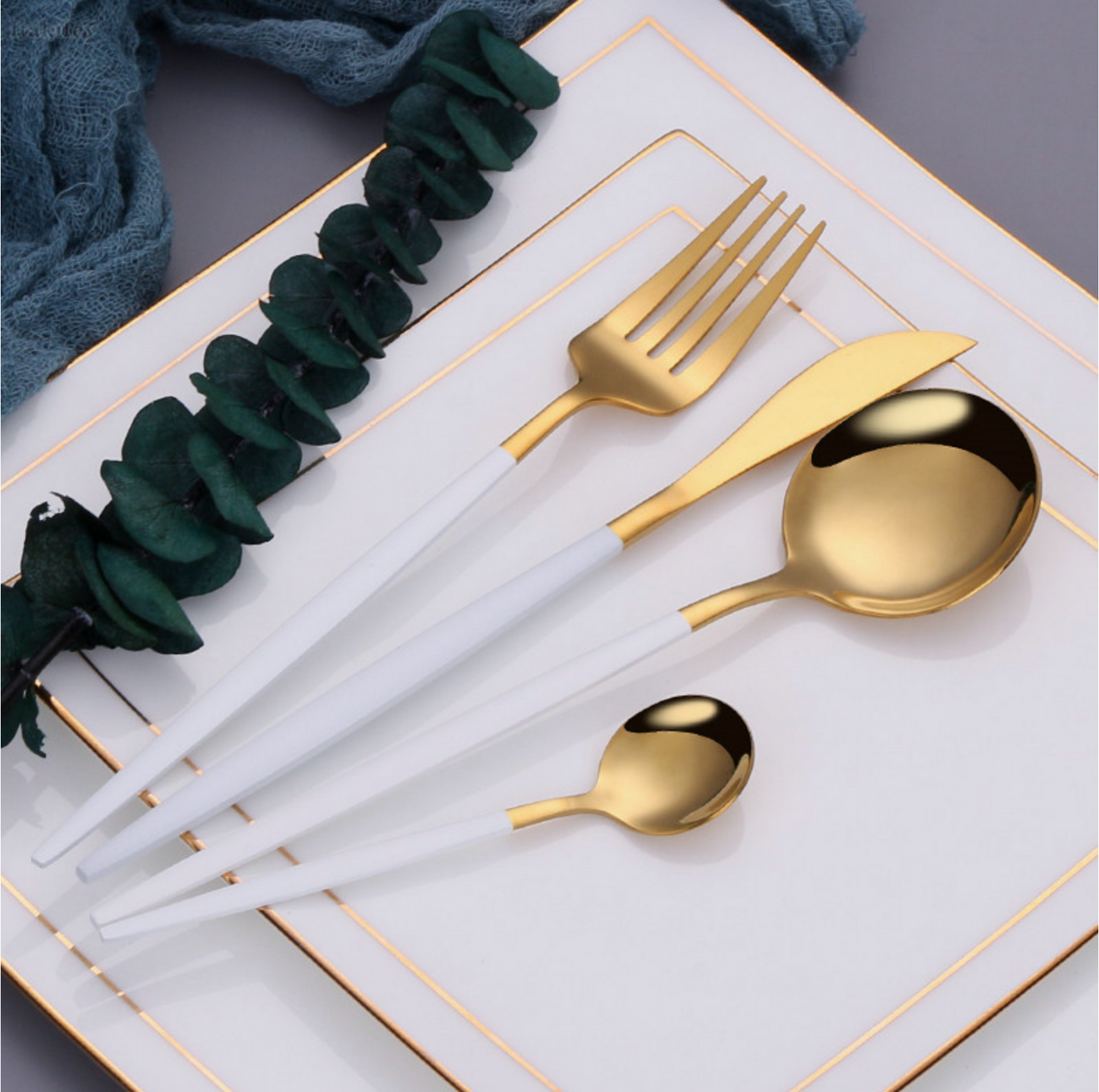 Luxury White & Gold Mirror Dinnerware Set - 24PCS