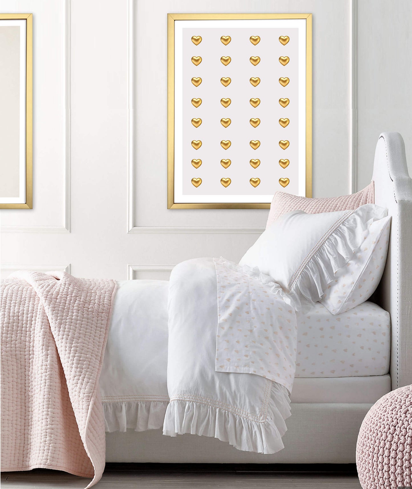 Girls Gold metal wall art heart poster in pink bedroom