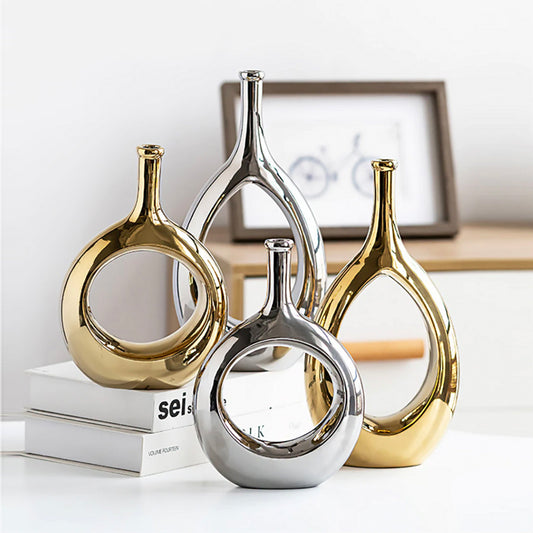 Gull og sølv metalliske vaser