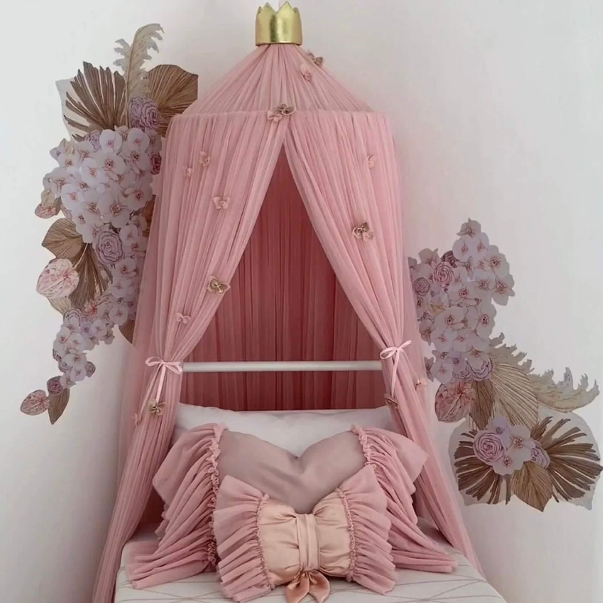 Bed with princess outlet canopy